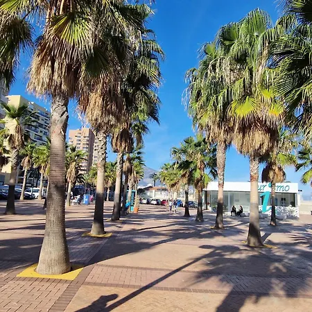 Paseo Maritimo Puerto Deportivo Yate Iv Apartment